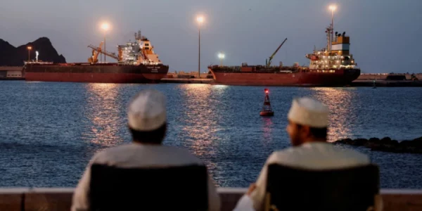 தாக்குதல்கள் முடியும் வரை எண்ணெய் தடை தொடரும் – ஈரான் அறிவிப்பு